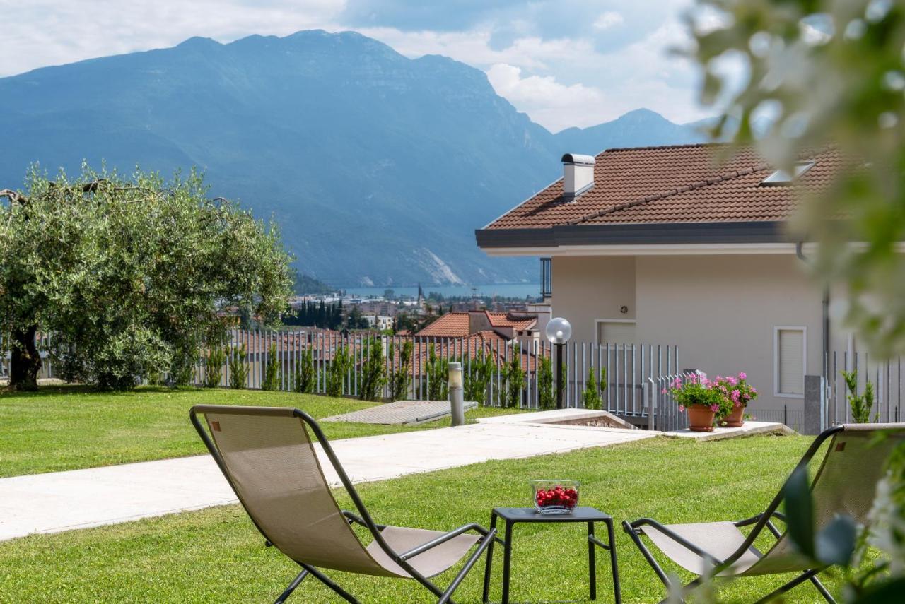 La Busa Apartments - Garda Chill Out Riva del Garda Buitenkant foto